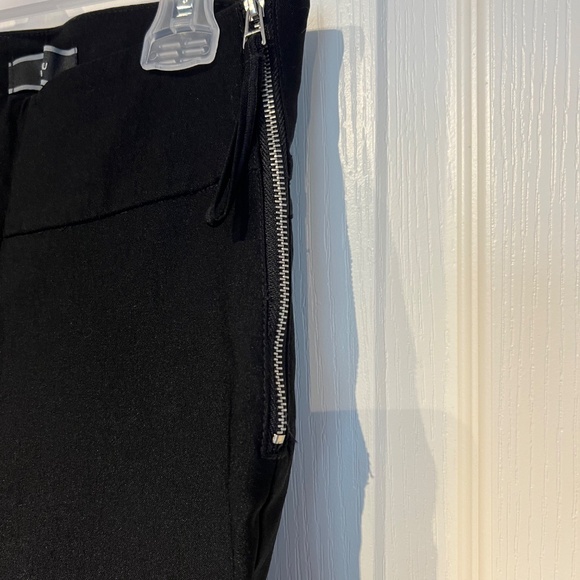 Black Dress Pants - Size 00 - Picture 2 of 3